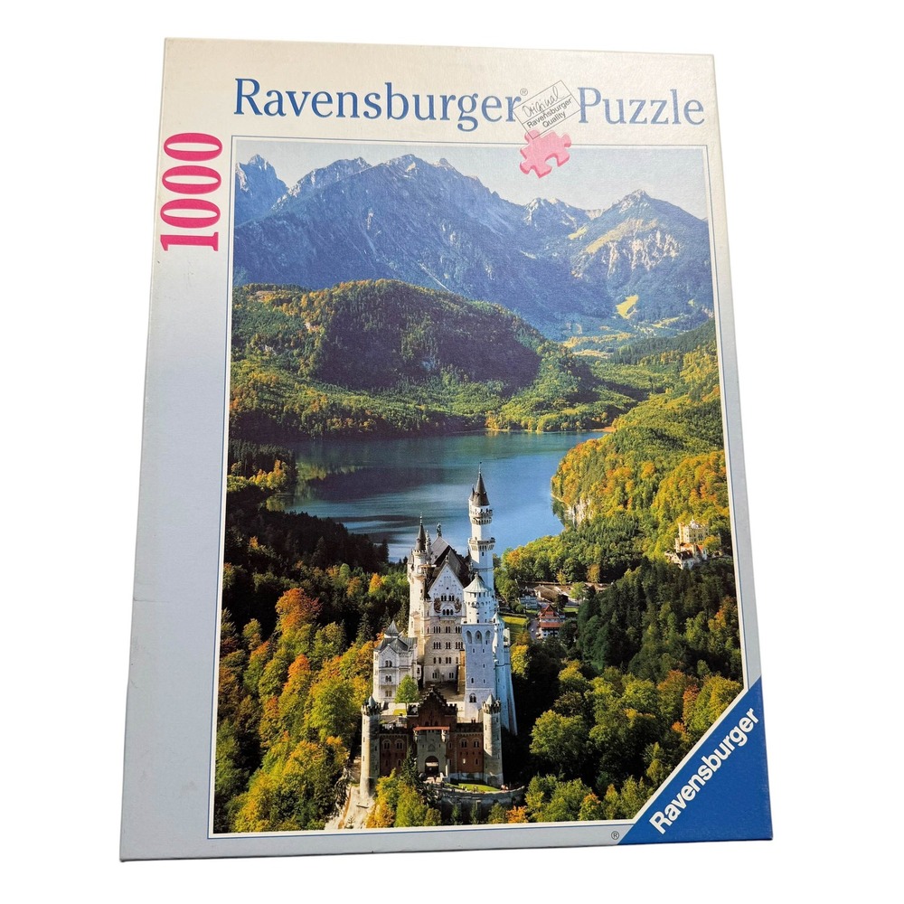 Ravensburger 1000 Piece Puzzle Neuschwanstein Castle Germany UNCOUNTED